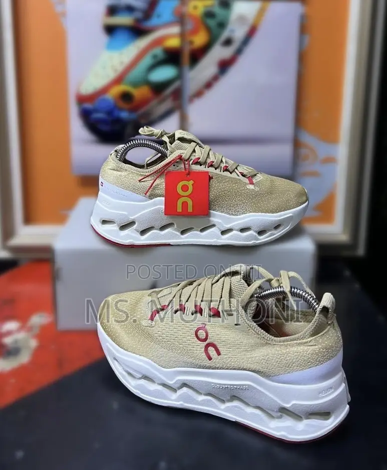 the Limited-Edition on Cloudsurfer Max "Year of the Horse Size 39-45