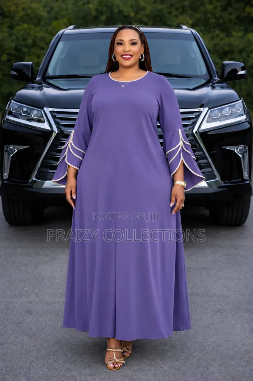 Elegant Maxi Dress With Statement Bell Sleeves