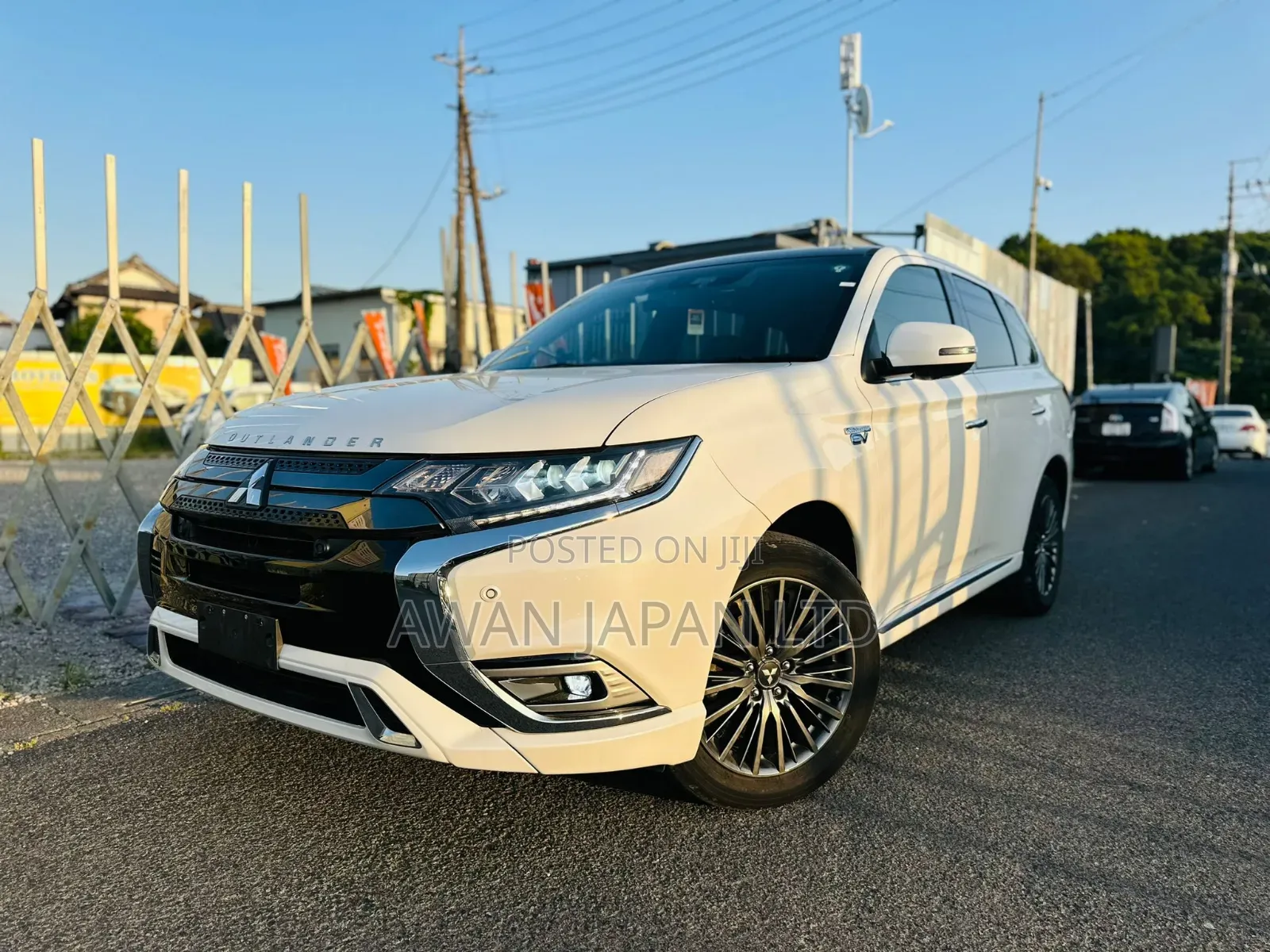 Mitsubishi Outlander 2019 White