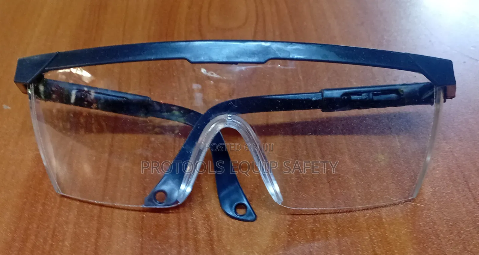 Clear Goggles