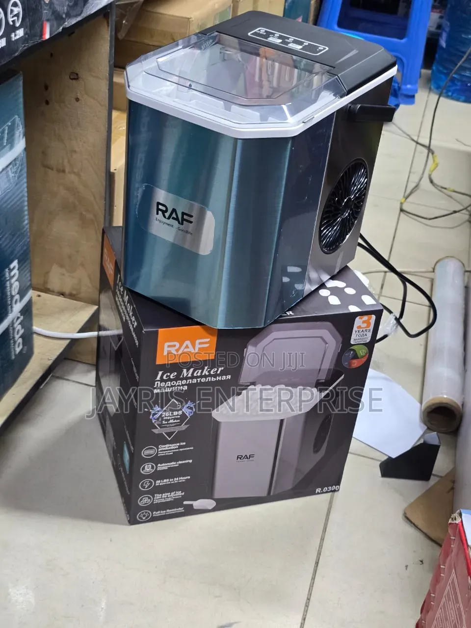 Raf Ice Cube Maker 
7litres 
12kgs /24 Hours