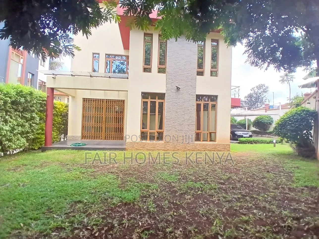 5bdrm Townhouse / Terrace in Lavington Nairobi, Muthangari for rent