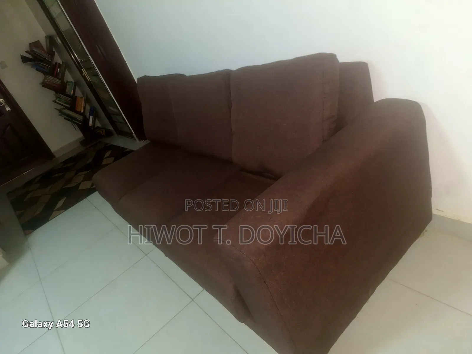 Zuo Modern Sectional Sofa – Spacious Comfortable