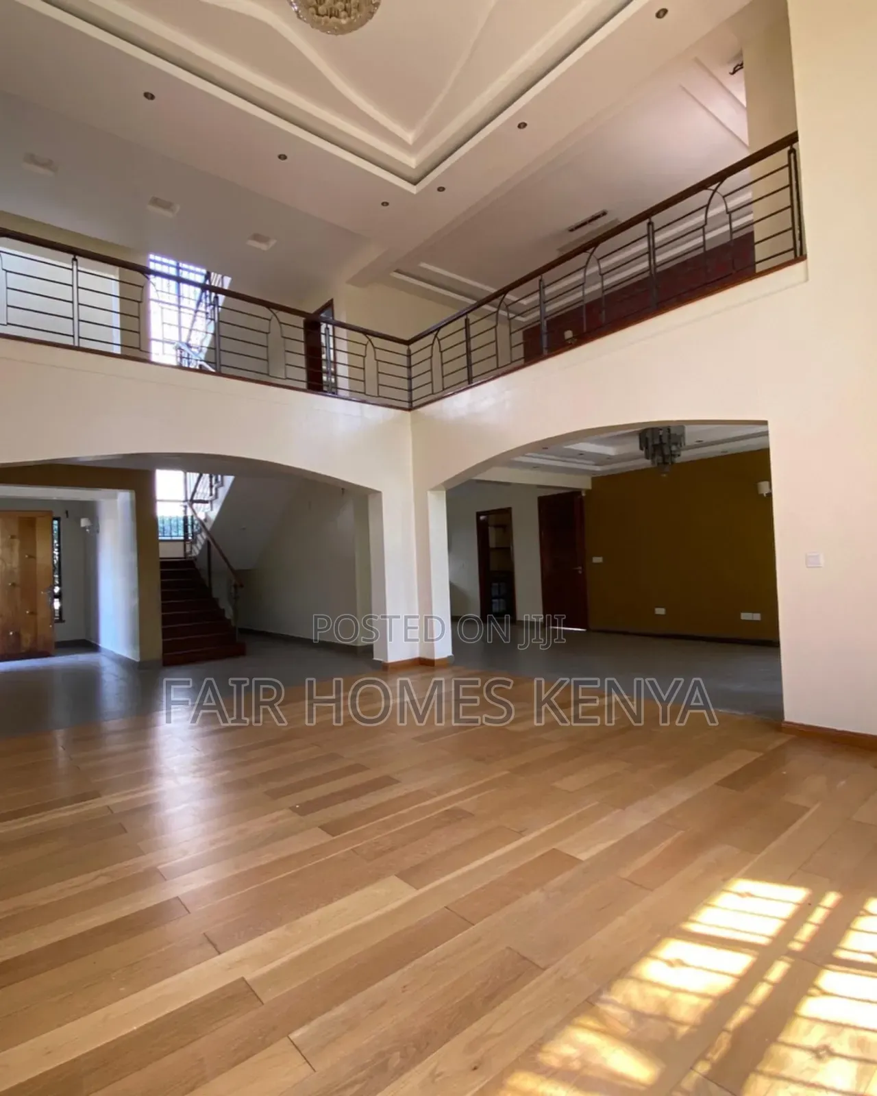 4bdrm Townhouse / Terrace in Lavington Maji, Muthangari for rent