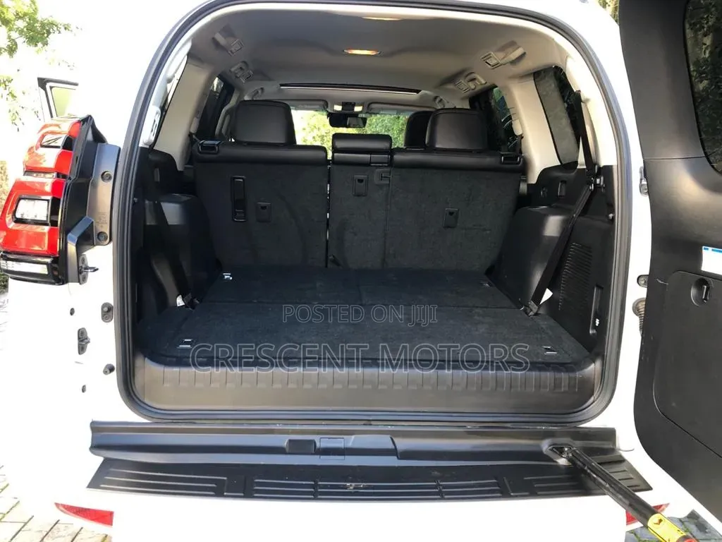 Toyota Land Cruiser Prado 2019 Pearl