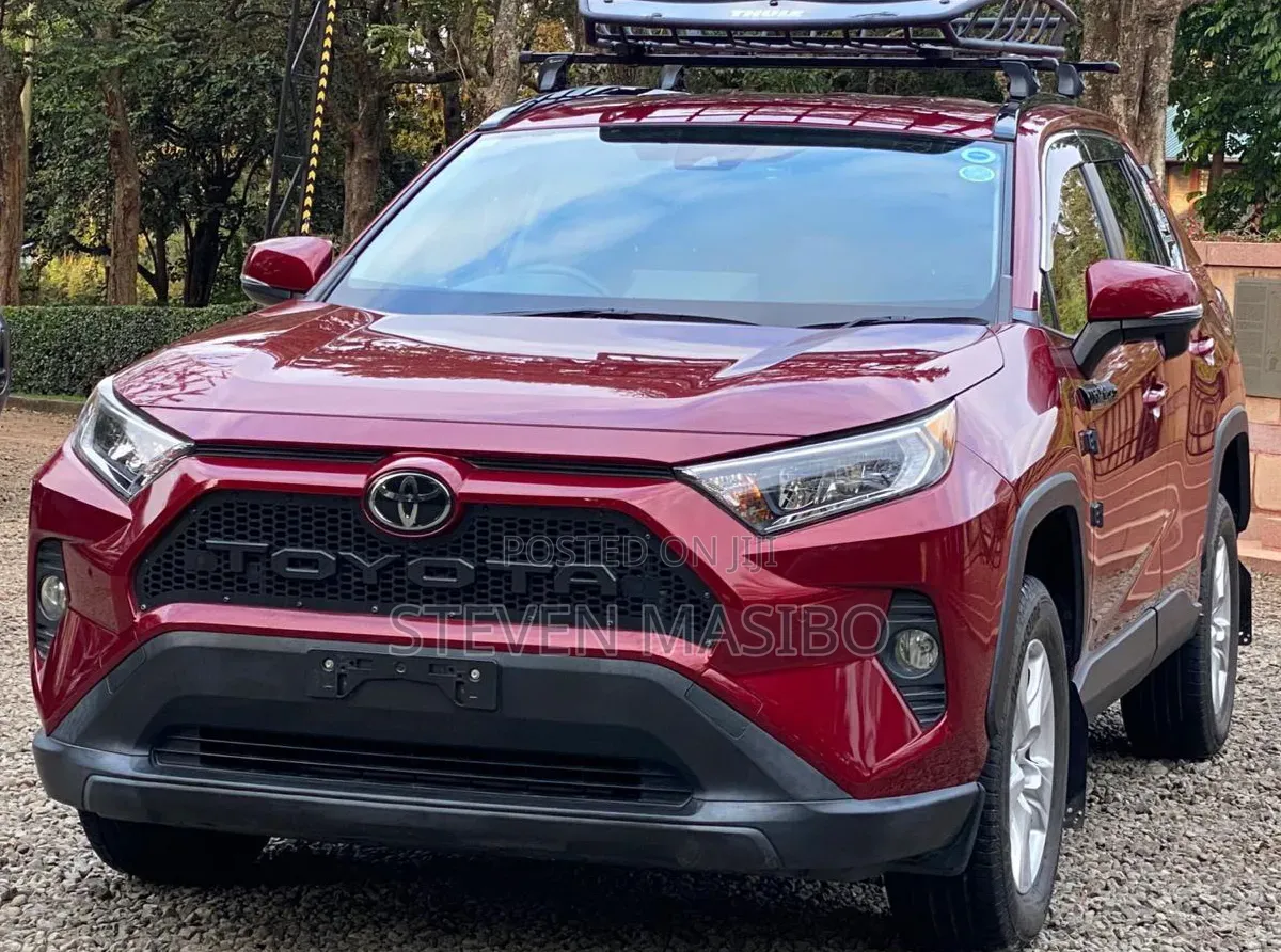 Toyota RAV4 2019 Red