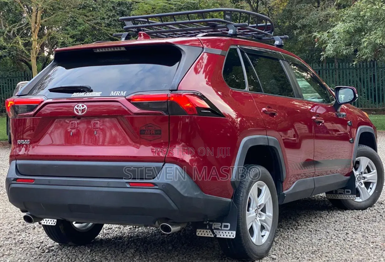 Toyota RAV4 2019 Red