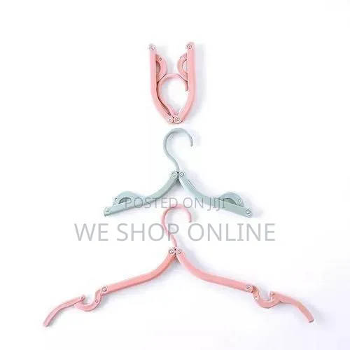 Multicolored Retractable Clothe Hanger
