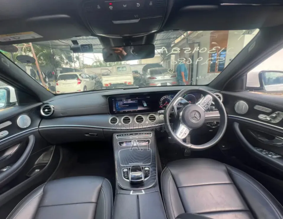 Mercedes-Benz E250 2019 White