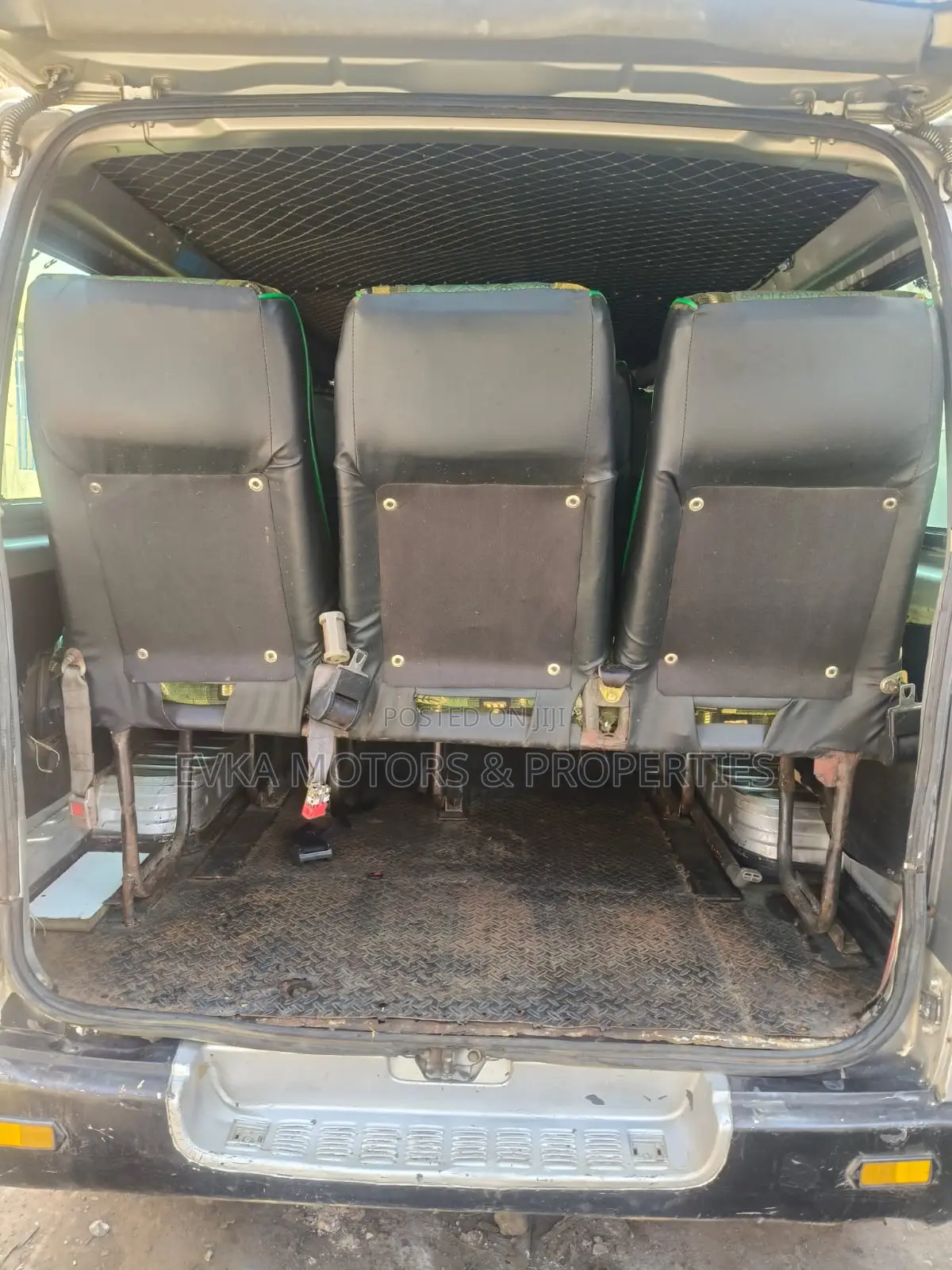 Toyota HiAce 2007 Silver