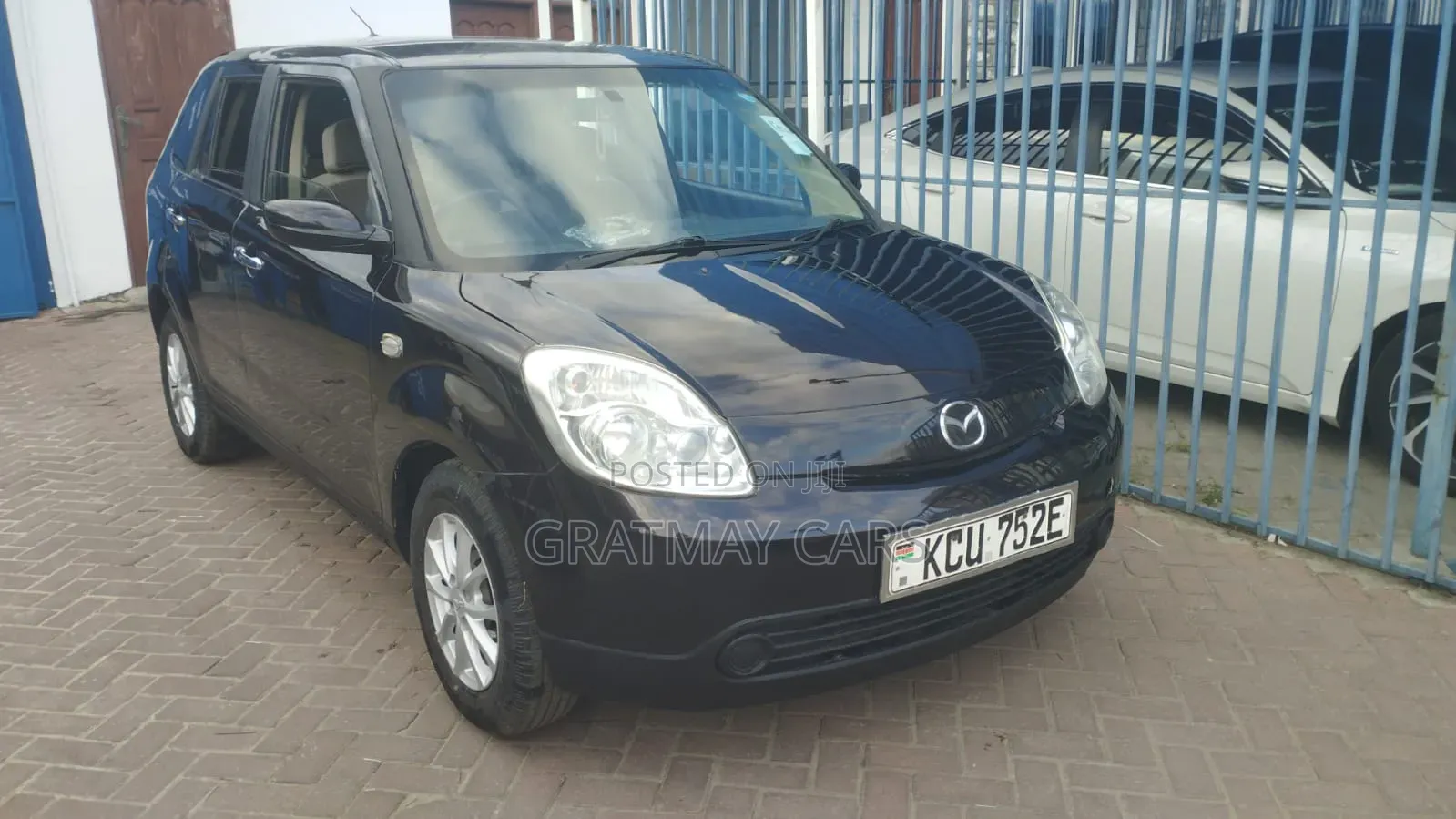 Mazda Verisa 2012 Black