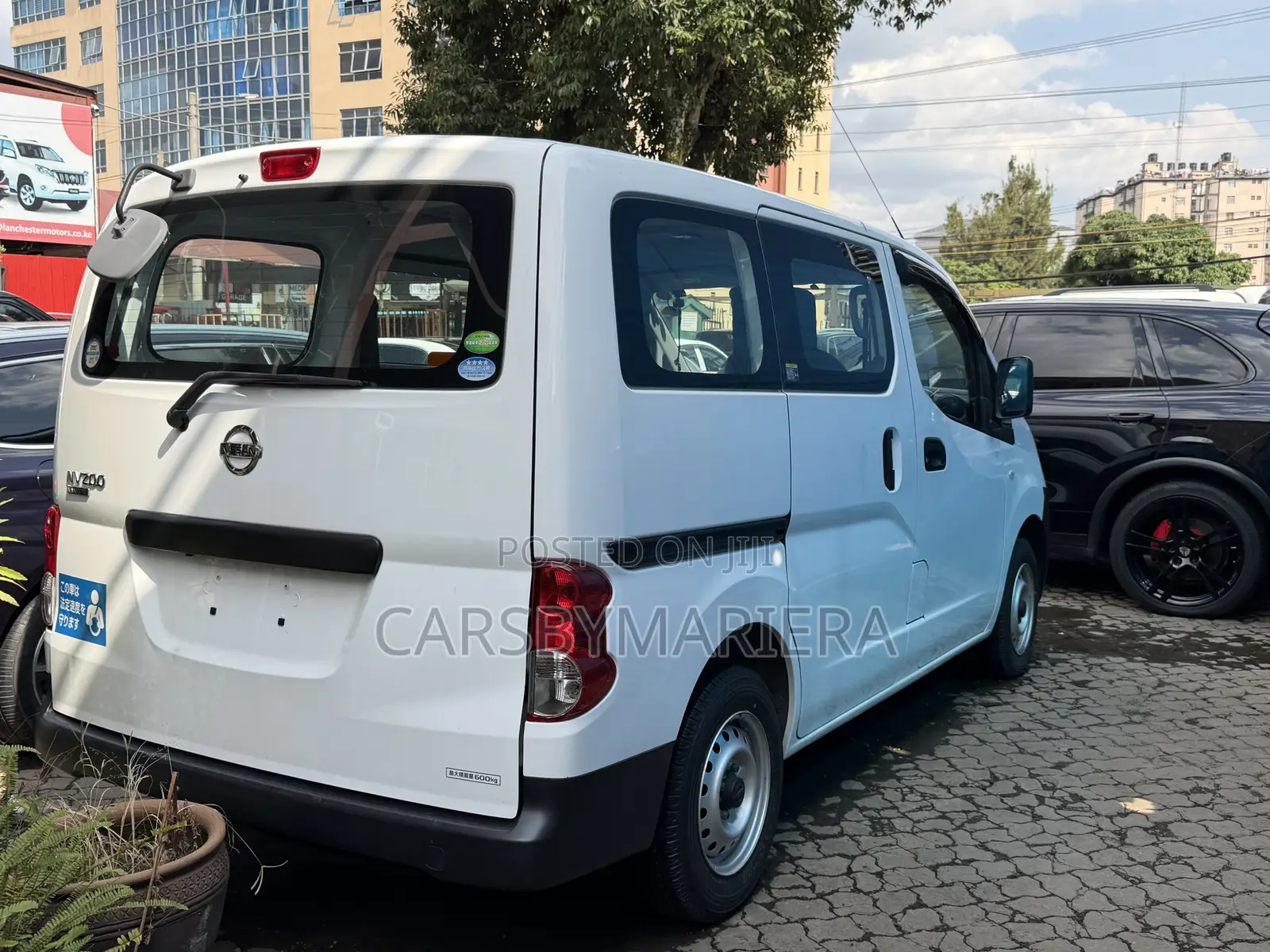 Nissan NV350 2019 White