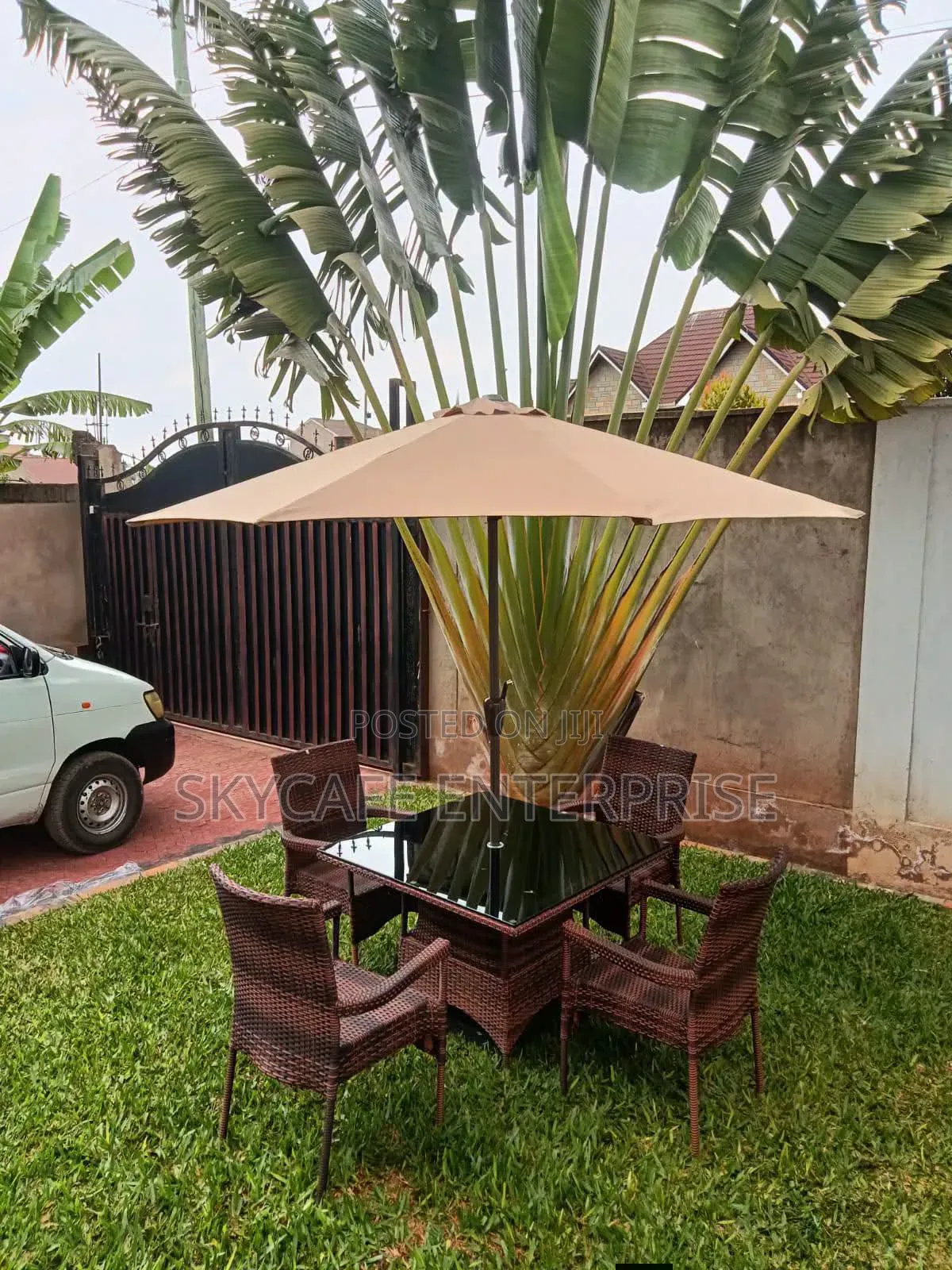 Rattan Umbrella 4seater