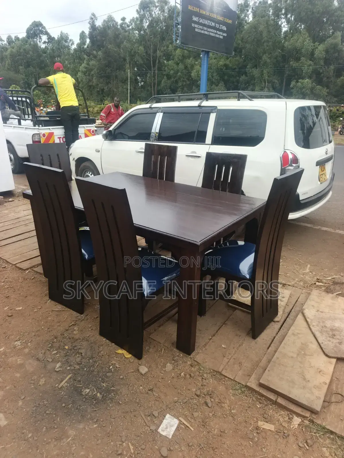 Modern 6seater Backheaded