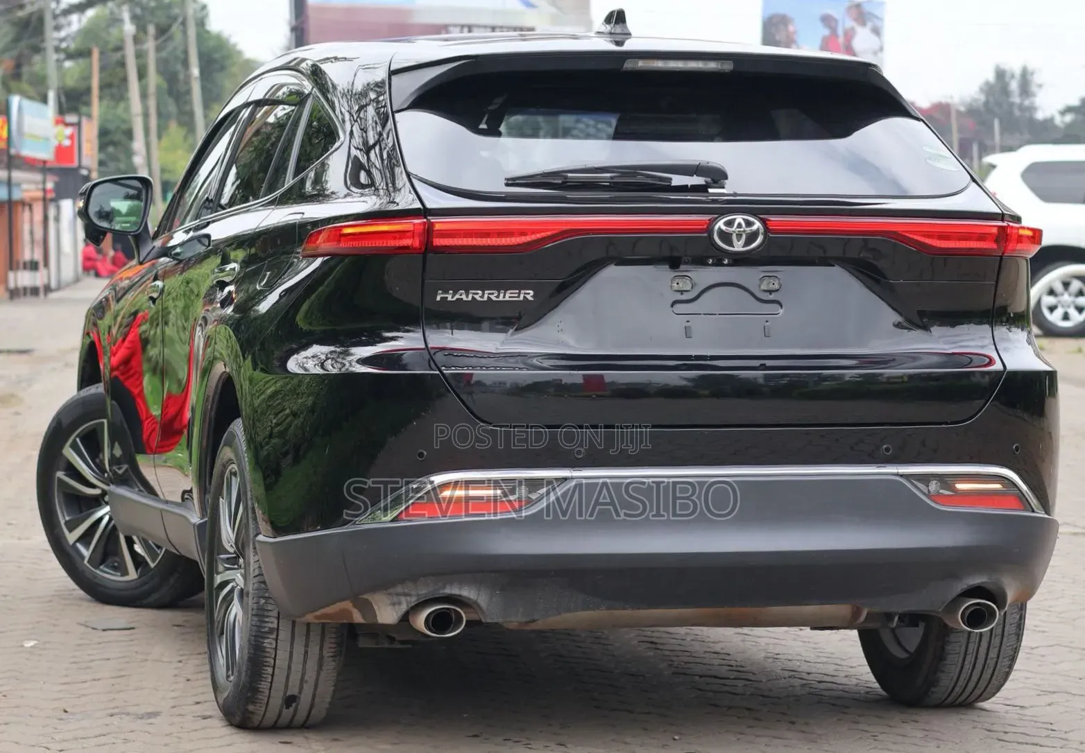 Toyota Harrier 2.0 2020 Black