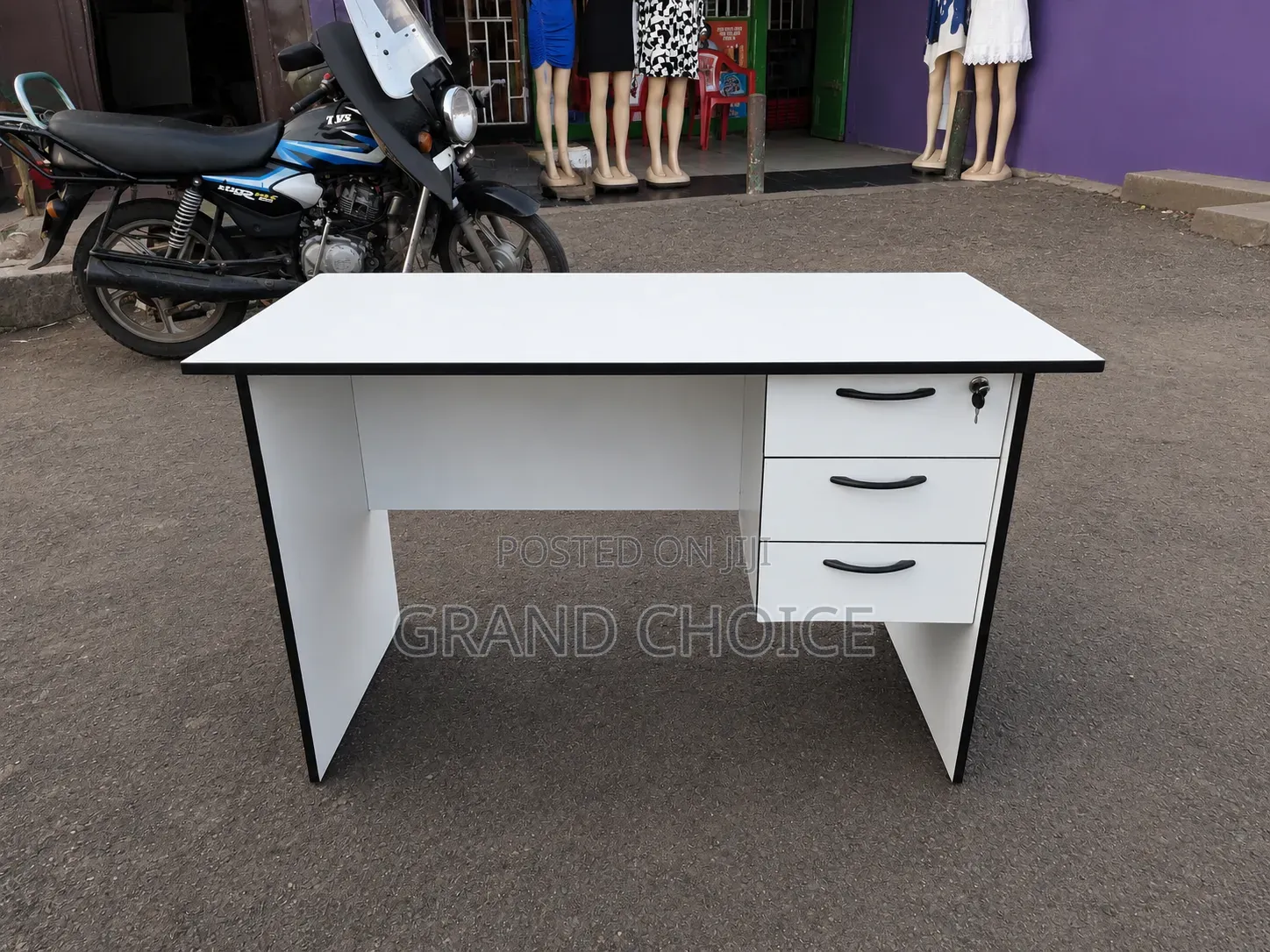 Study Desk 1.2m