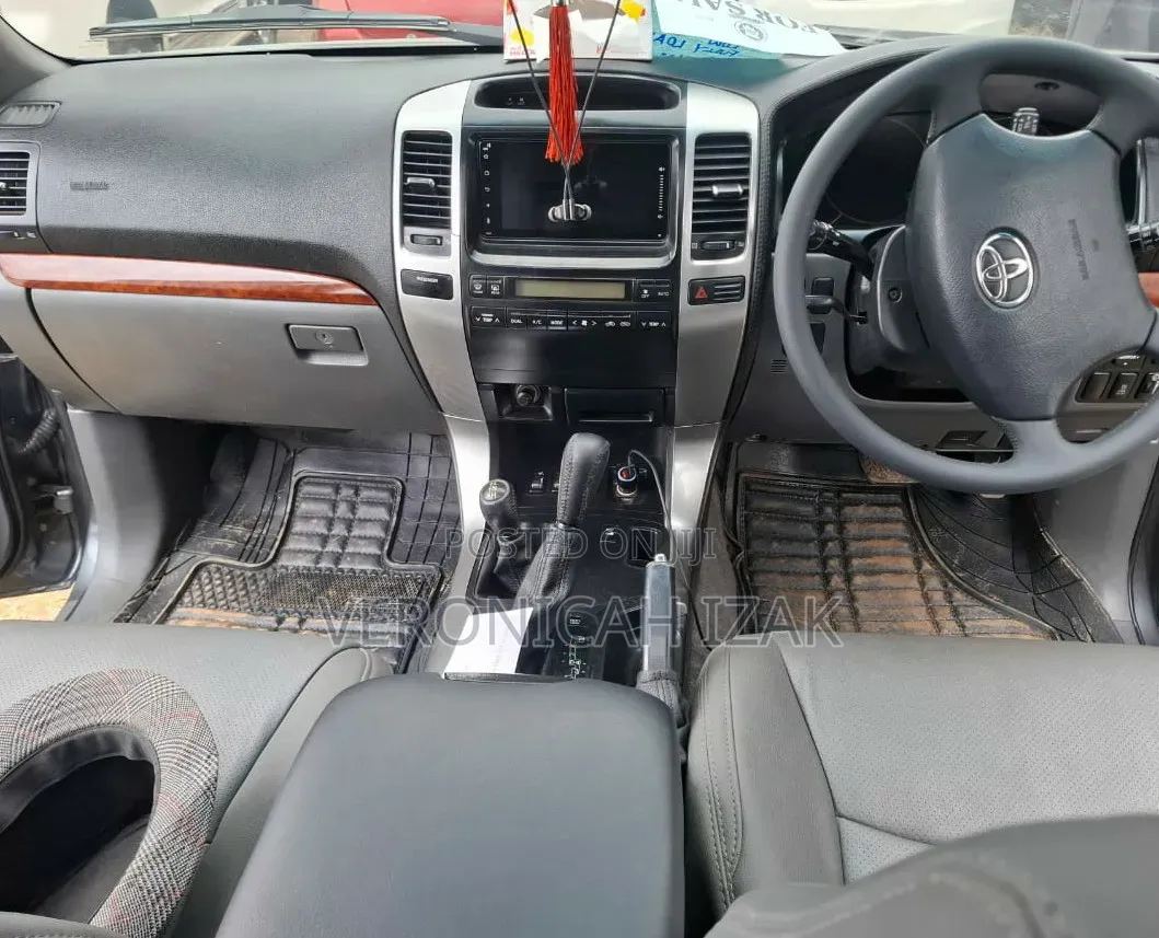 Toyota Land Cruiser Prado 2008 Gray