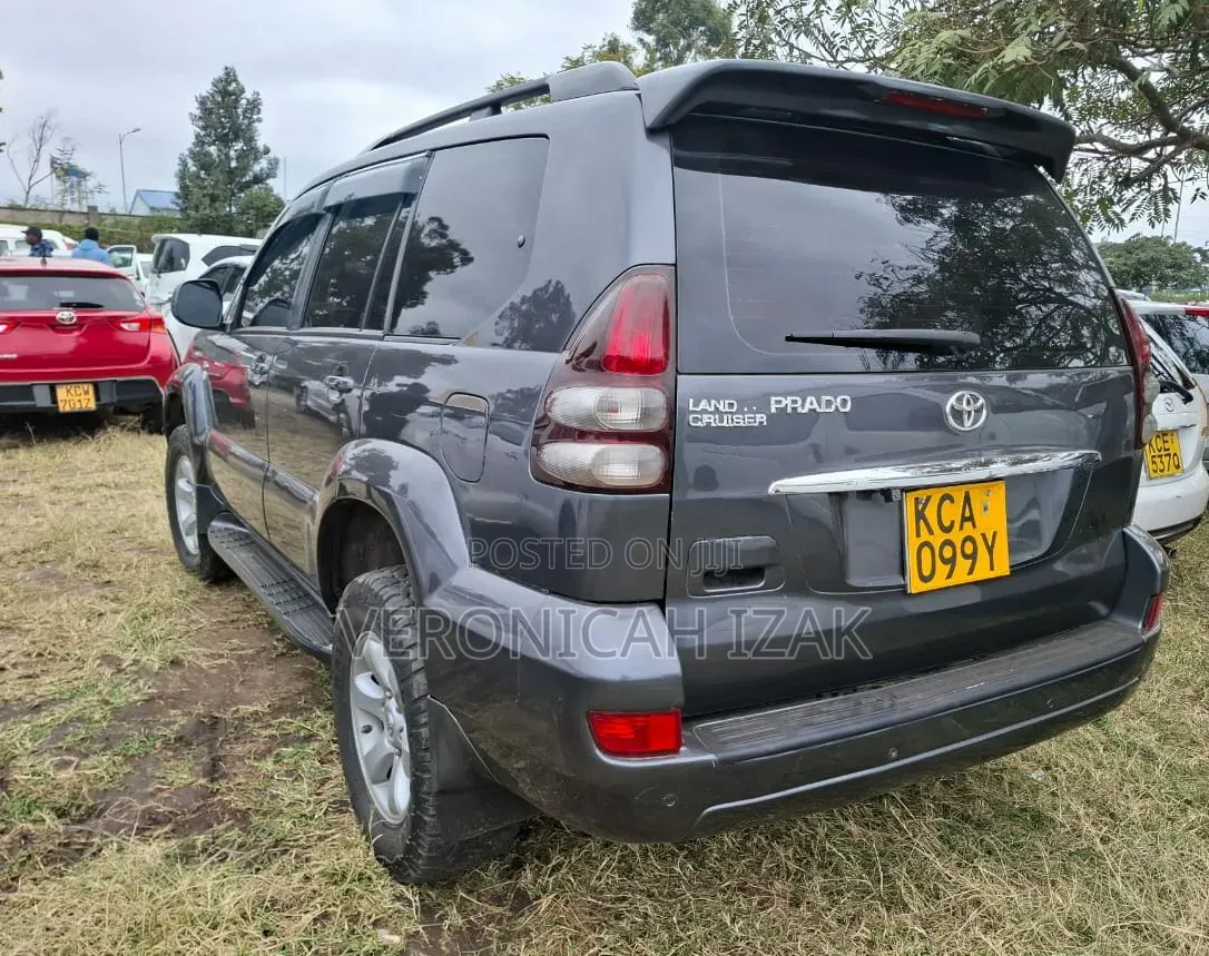 Toyota Land Cruiser Prado 2008 Gray