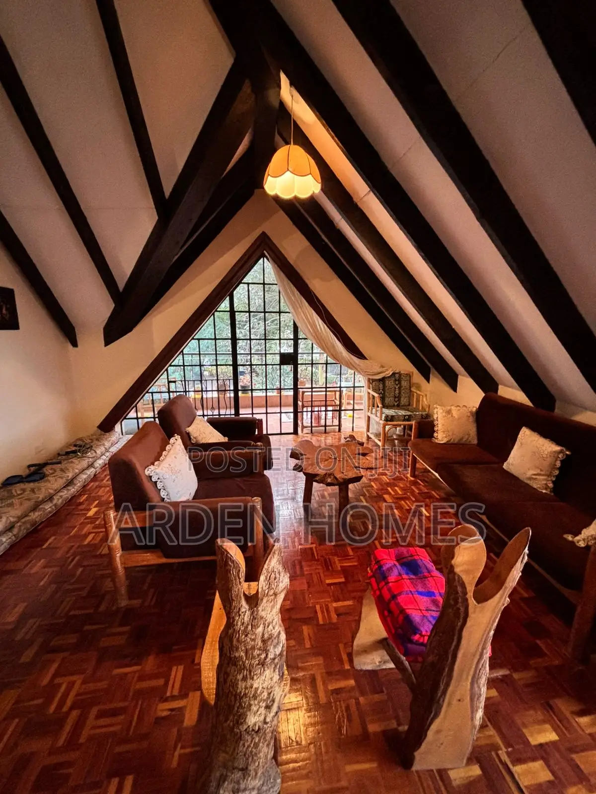 4bdrm Townhouse/Terrace in Valley Arcade for sale