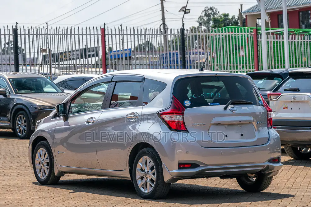 Nissan Note 1.2 Hybrid 2019 Silver