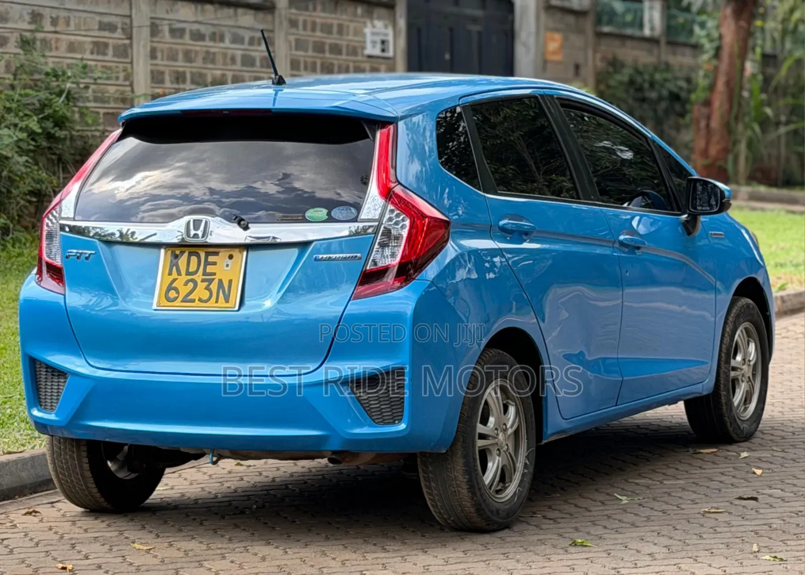 Honda Fit EX 4dr Hatchback (1.5L 4cyl CVT) 2015 Blue