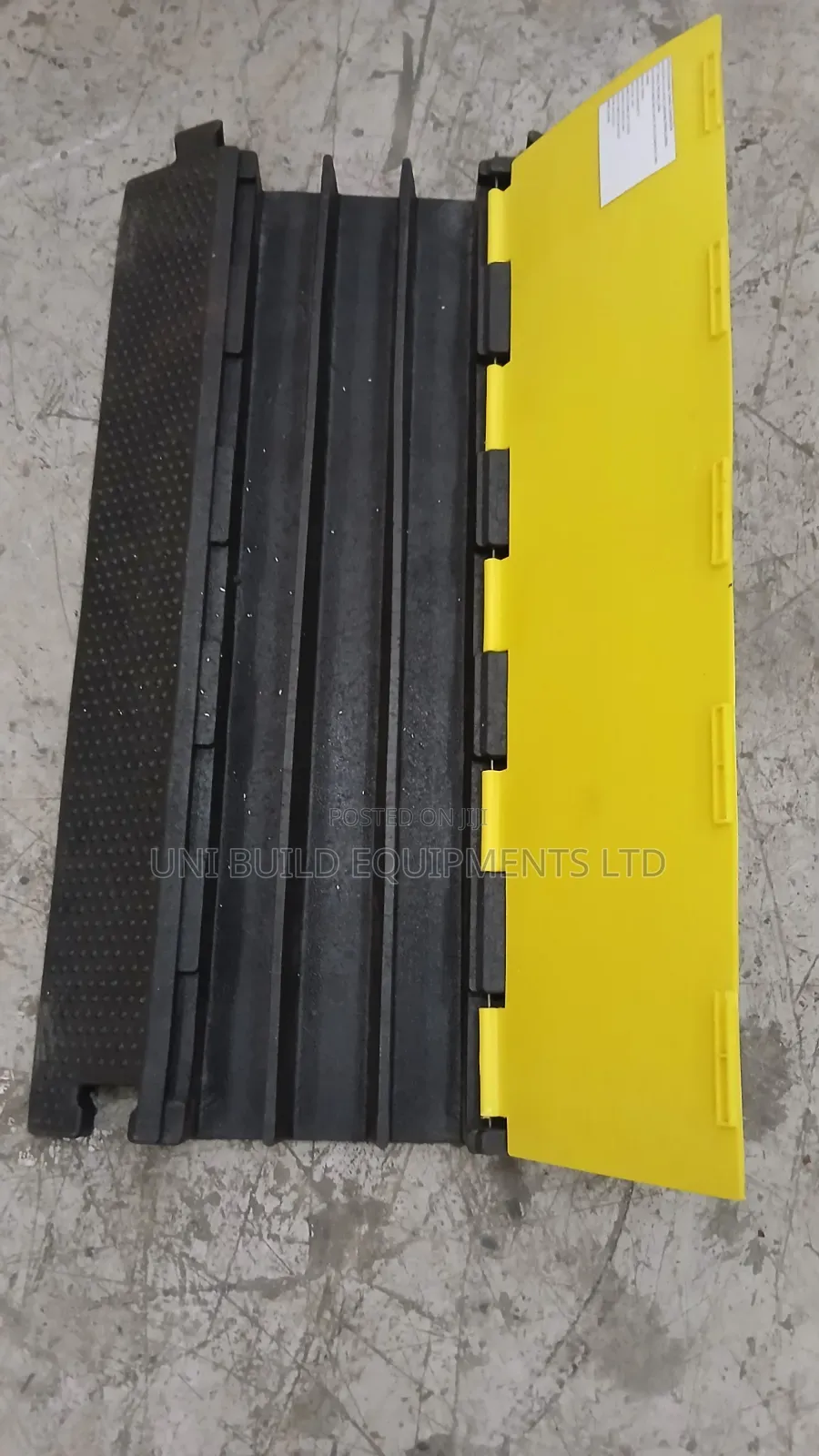 Outdoor Cable Protector 3 Channels(90cmx50cm)