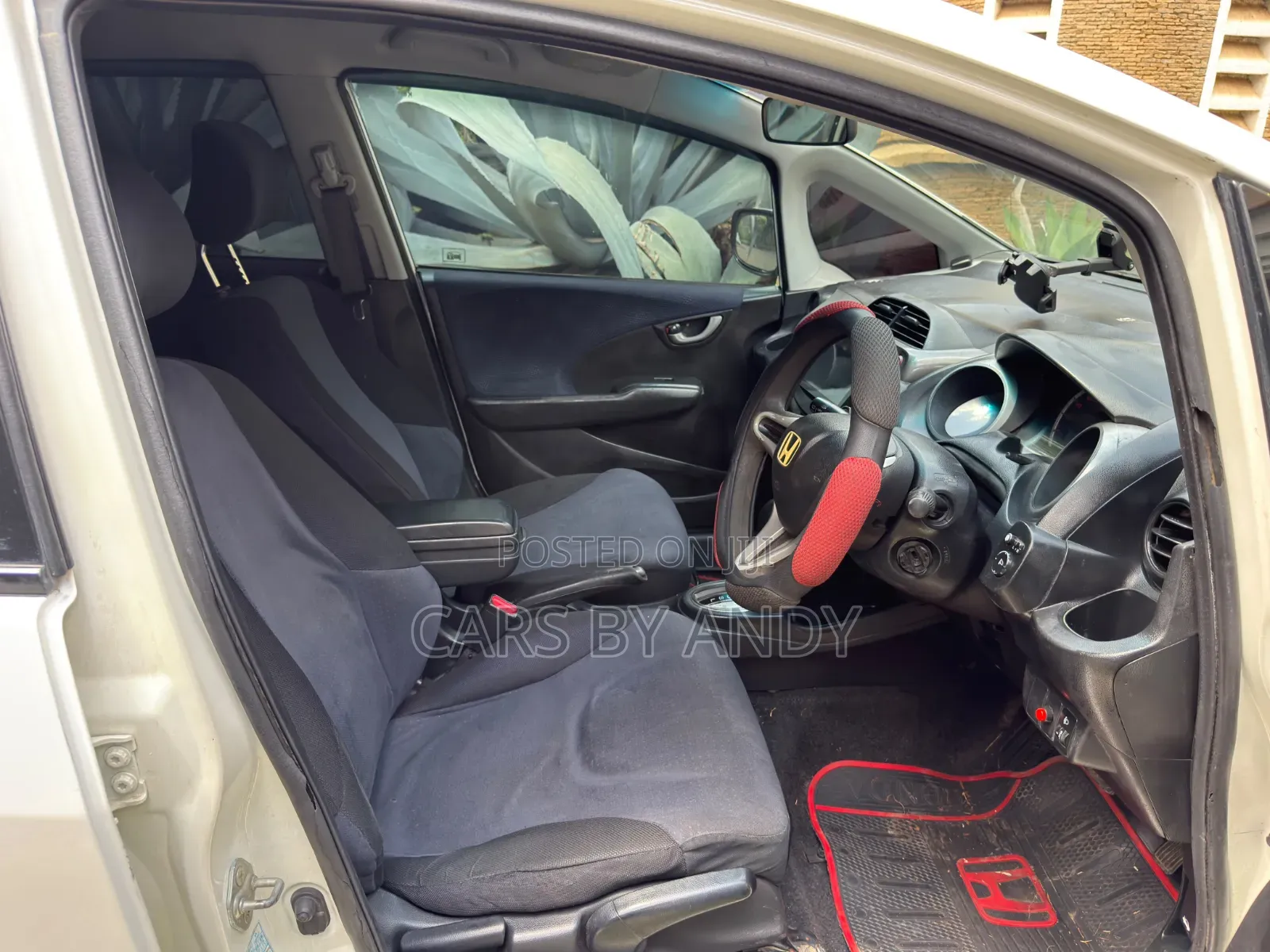 Honda Fit 2010 White