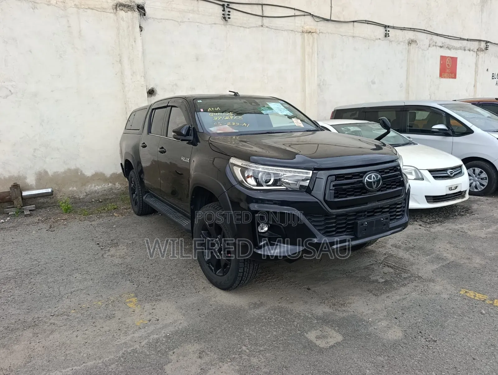 Toyota Hilux 2020 Black