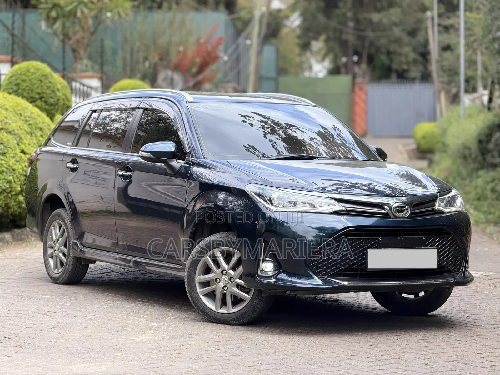 Toyota Corolla Fielder 2019 Blue