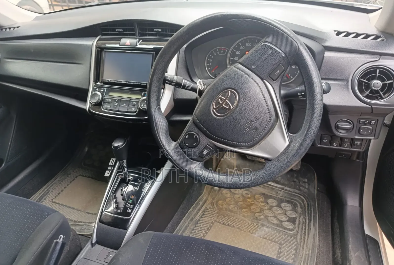 Toyota Corolla Fielder 2015 White