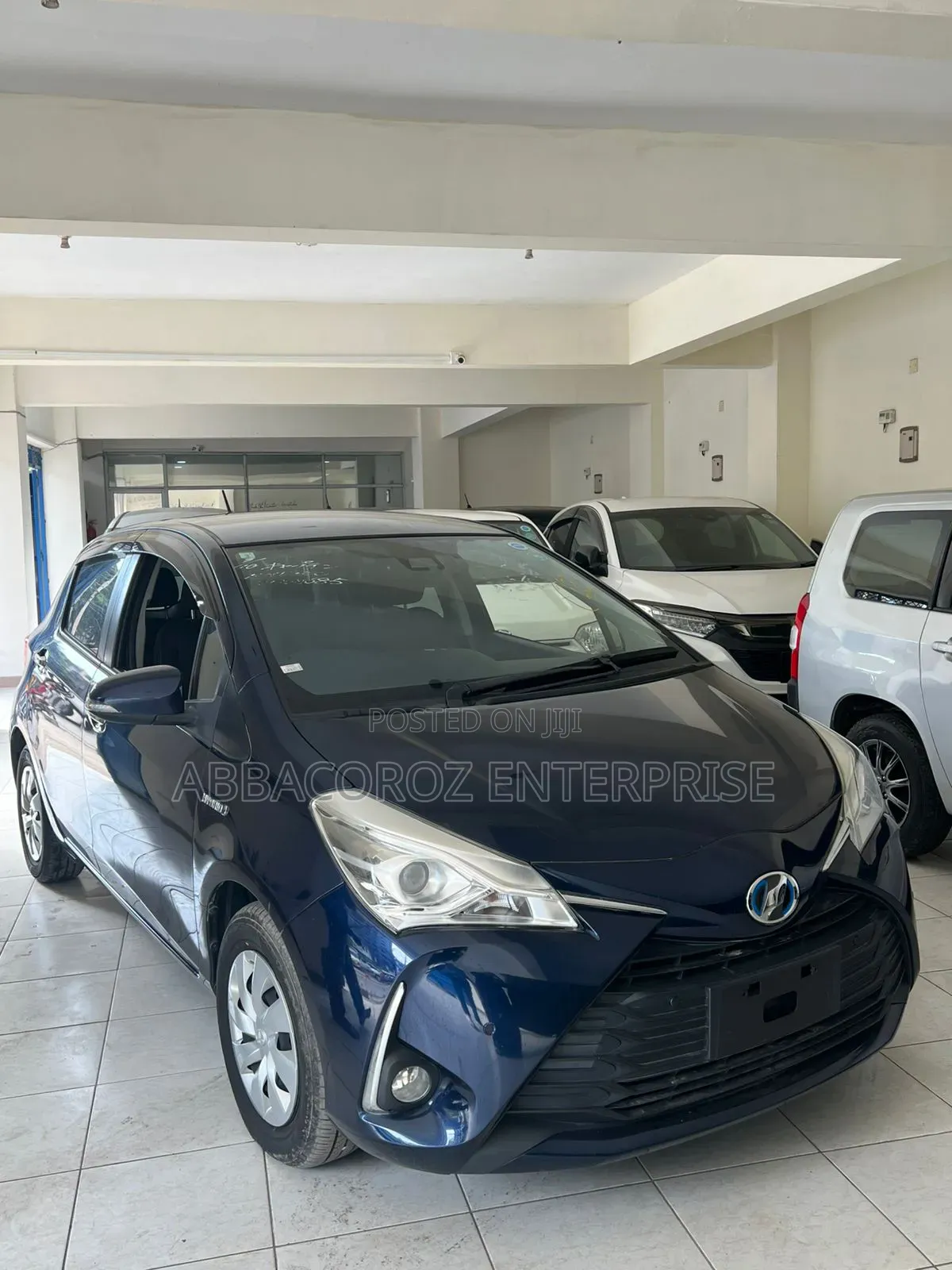 Toyota Vitz 1.5 FWD Hybrid 5dr 2019 Blue