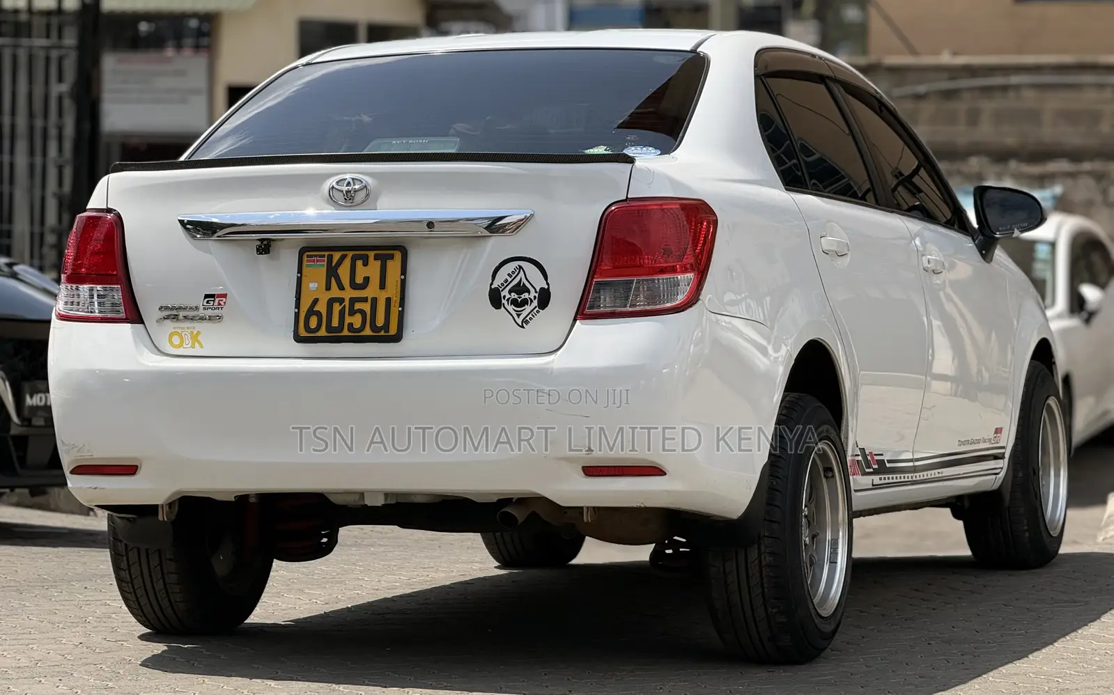Toyota Axio 1.5 X 2WD 2012 White