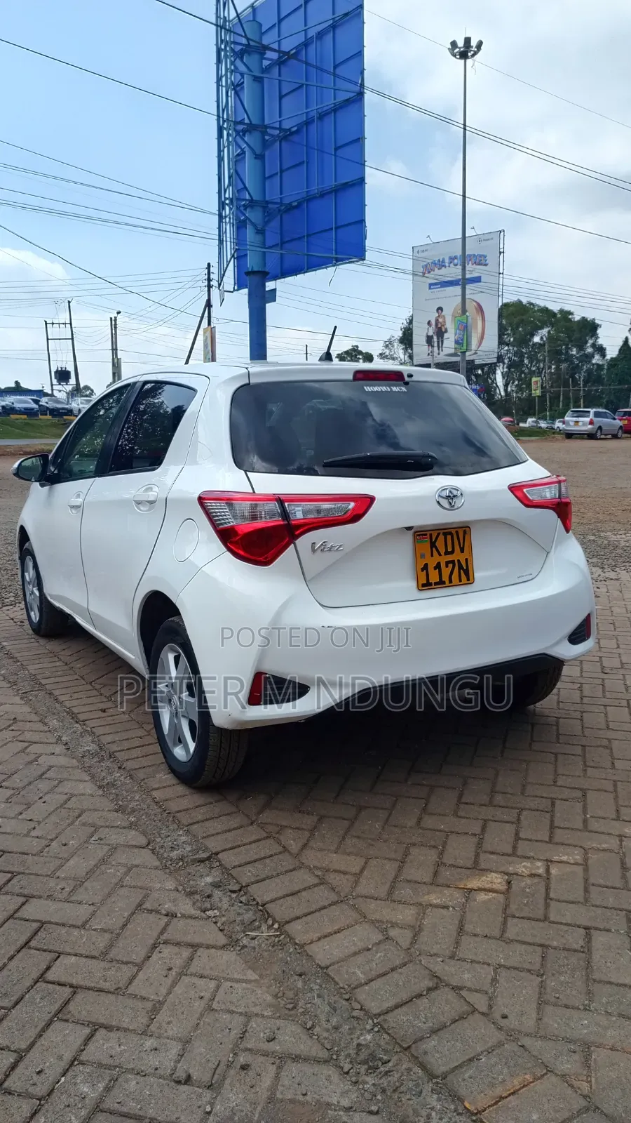 Toyota Vitz 2018 White