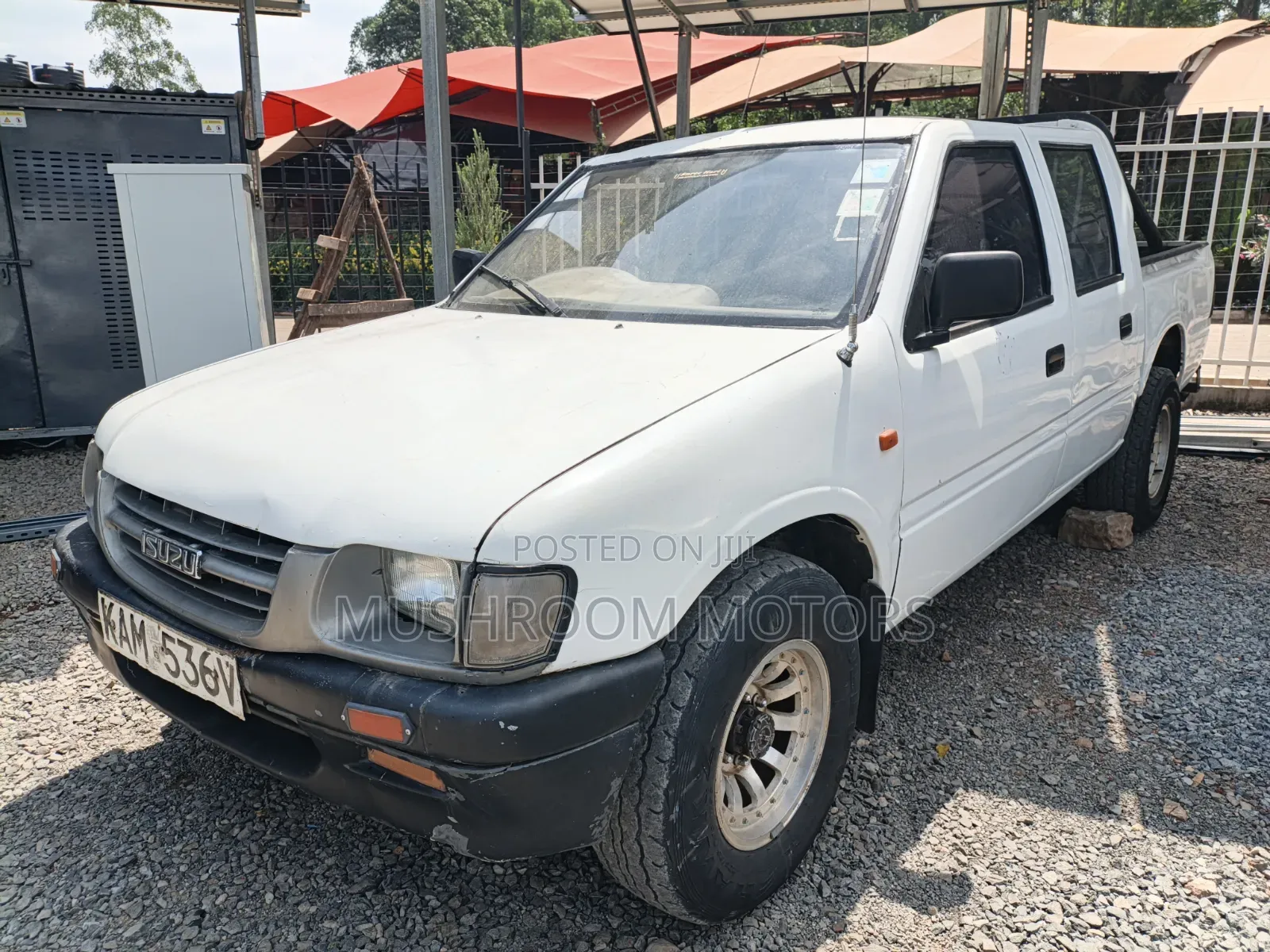 Isuzu D-MAX 2005 White