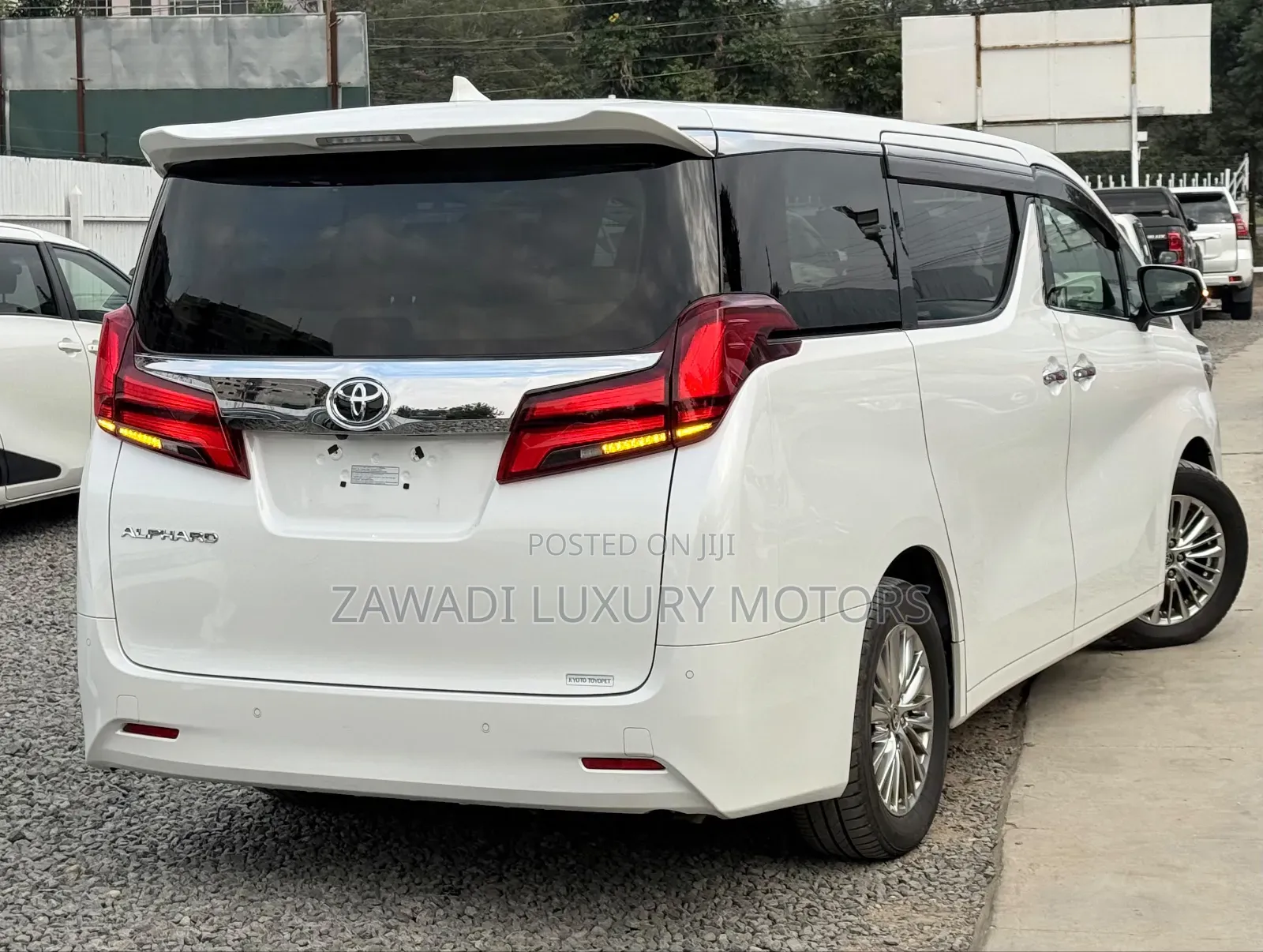 Toyota Alphard 2019 White