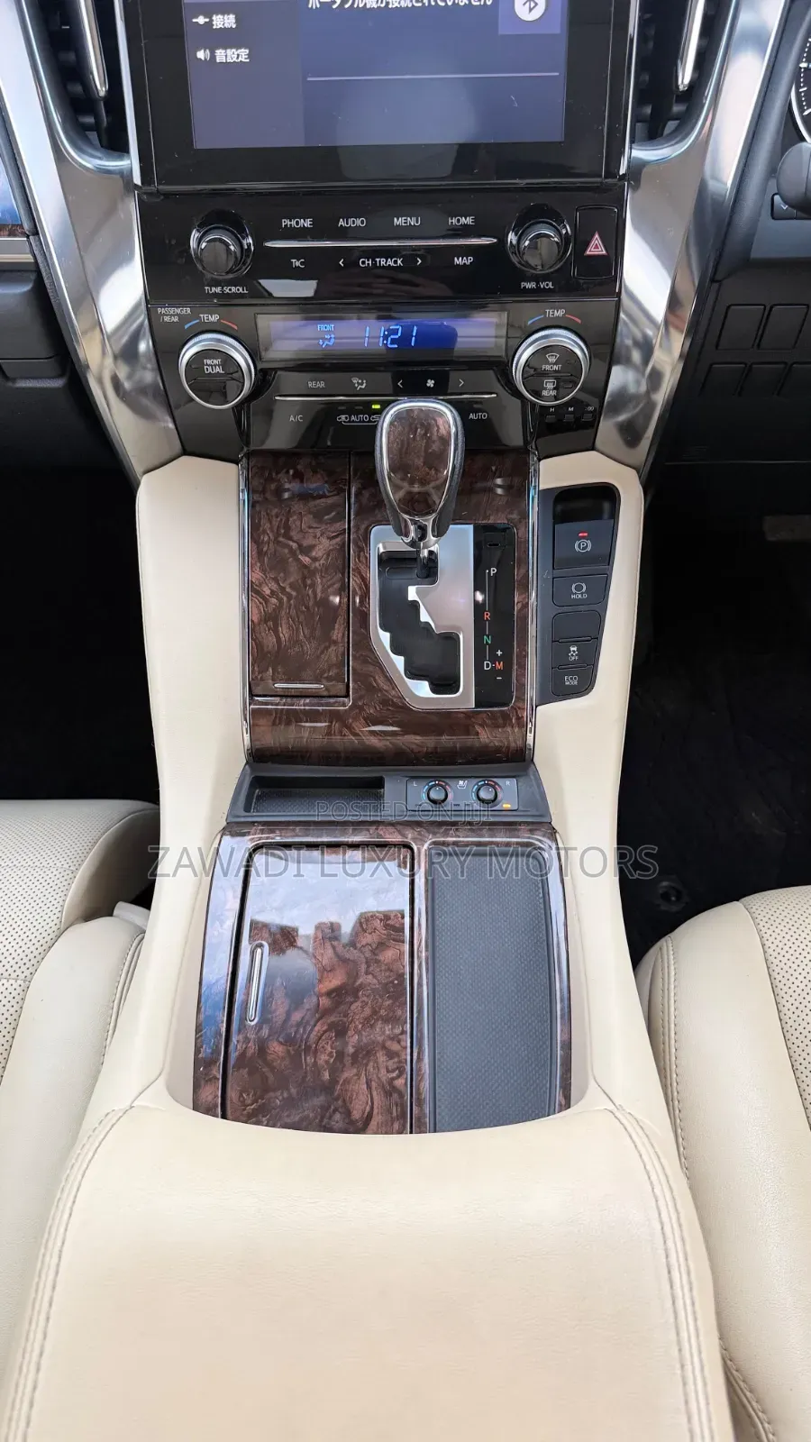 Toyota Alphard 2019 White