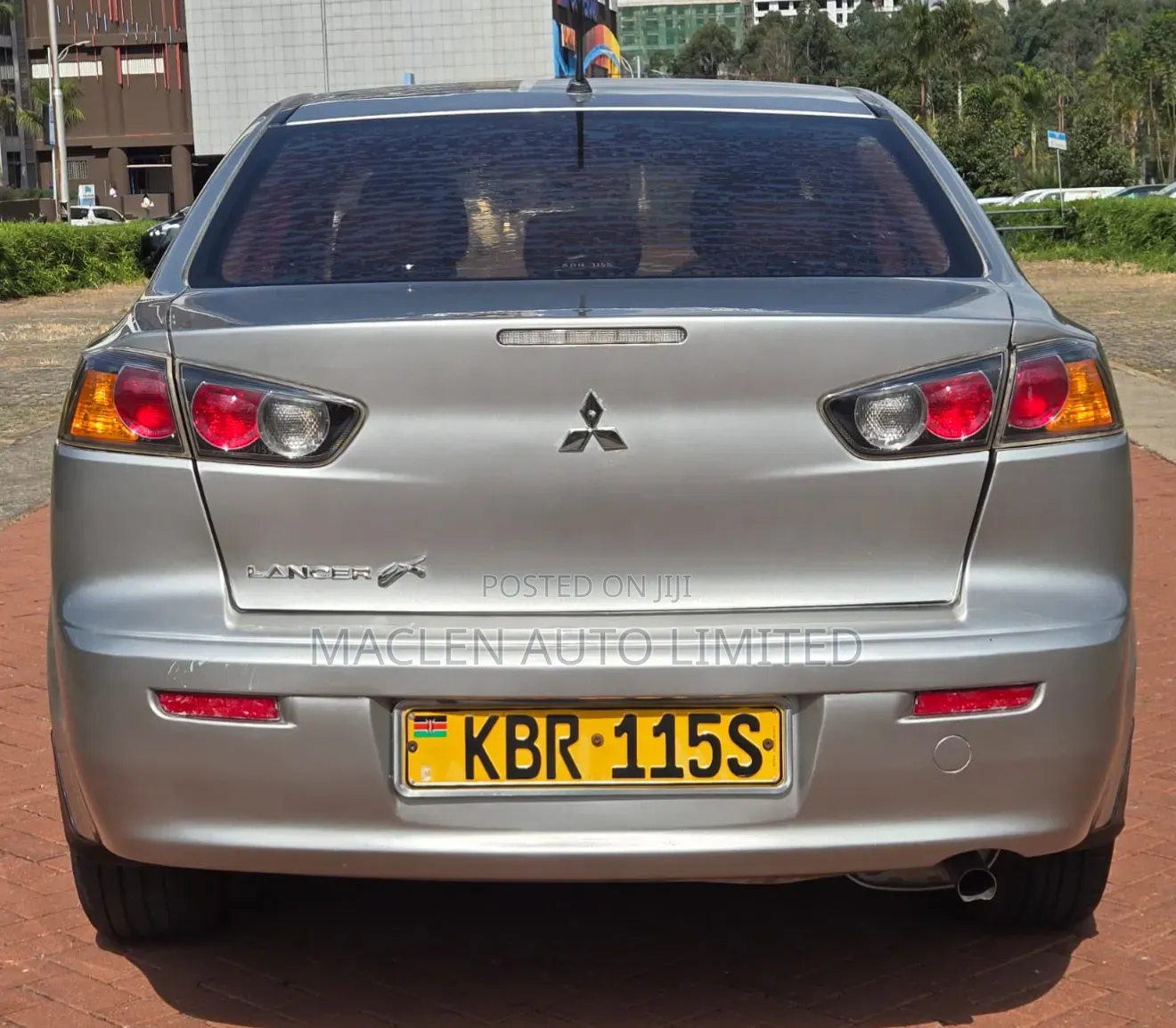 Mitsubishi Lancer 2011 Silver