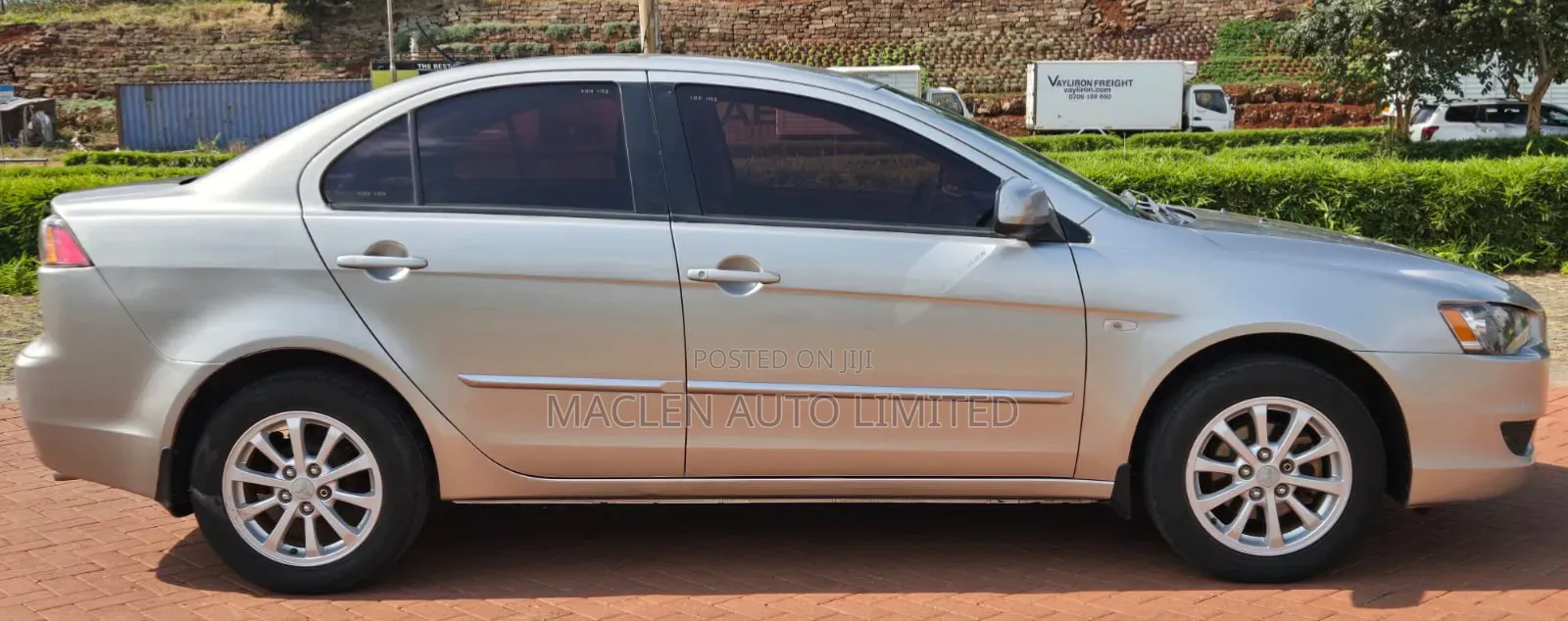 Mitsubishi Lancer 2011 Silver