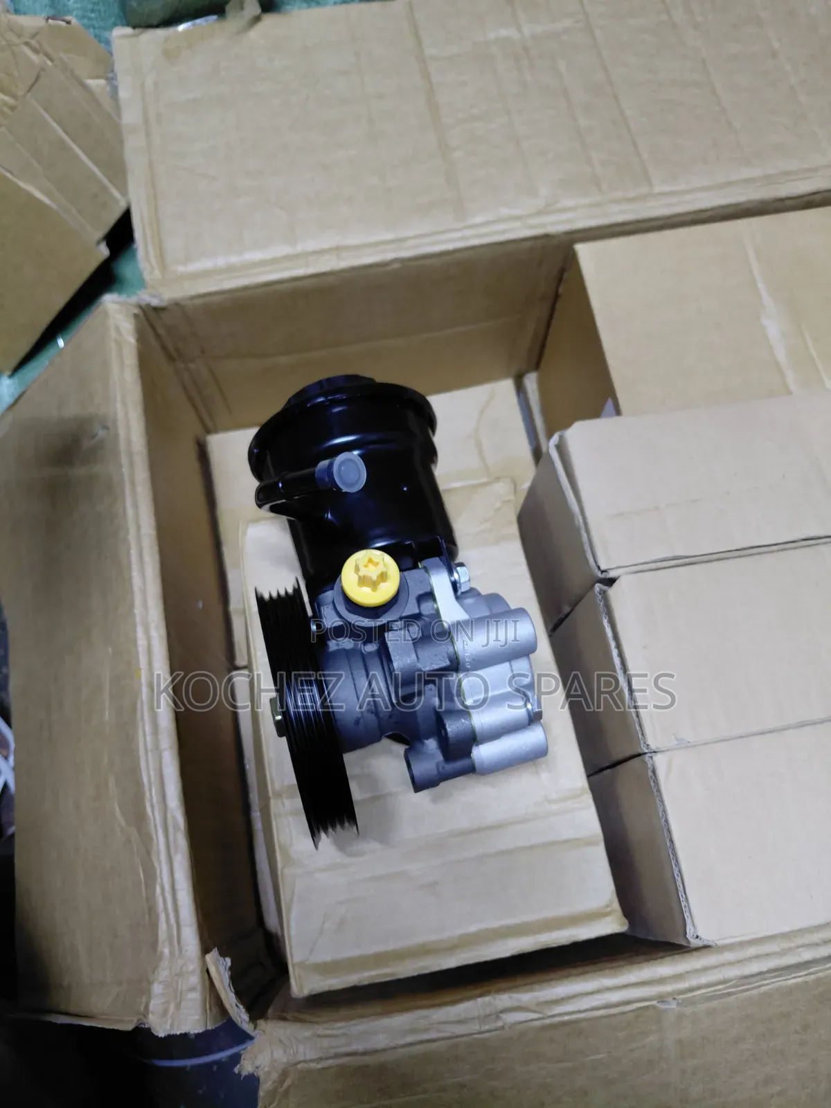Prado J95, J120, Hilux Power Steering Pump 3rz Engine