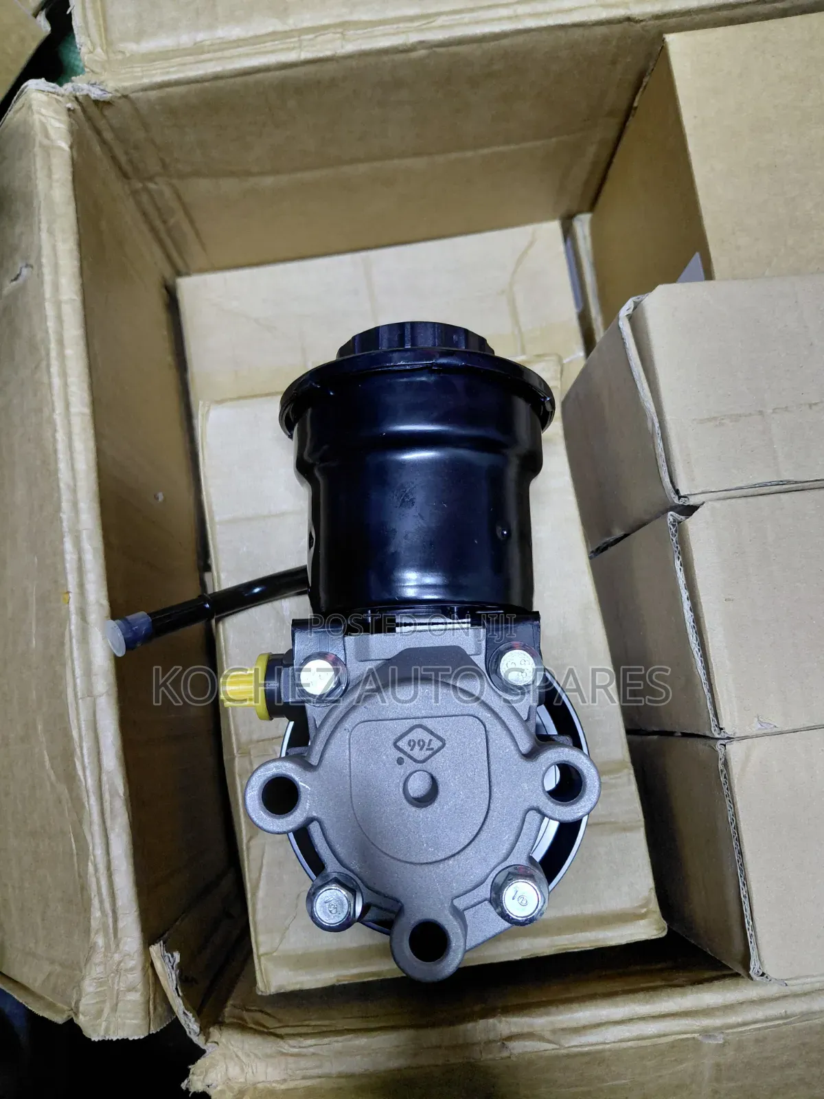 Prado J95, J120, Hilux Power Steering Pump 3rz Engine