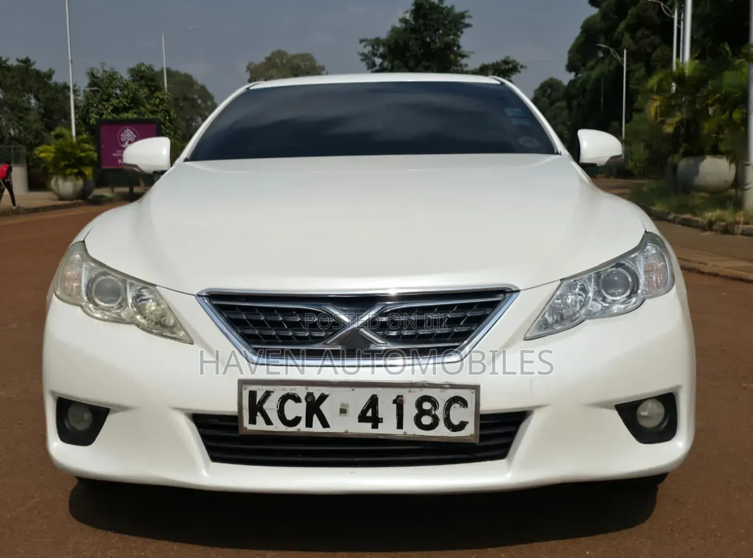 Toyota Mark X 2010 White