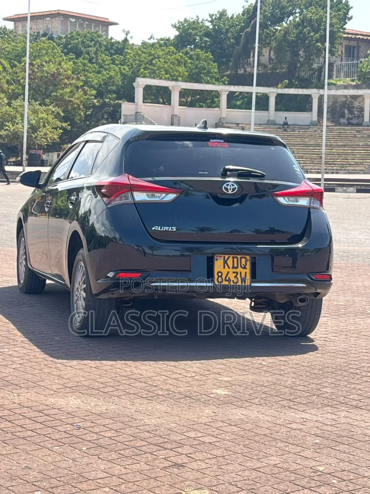 Toyota Auris 2016 Black
