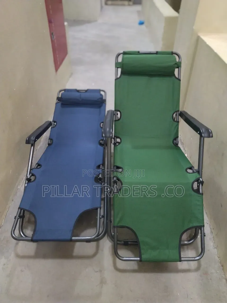 Heavy-Duty Folding Sun Lounger Recliner Chair