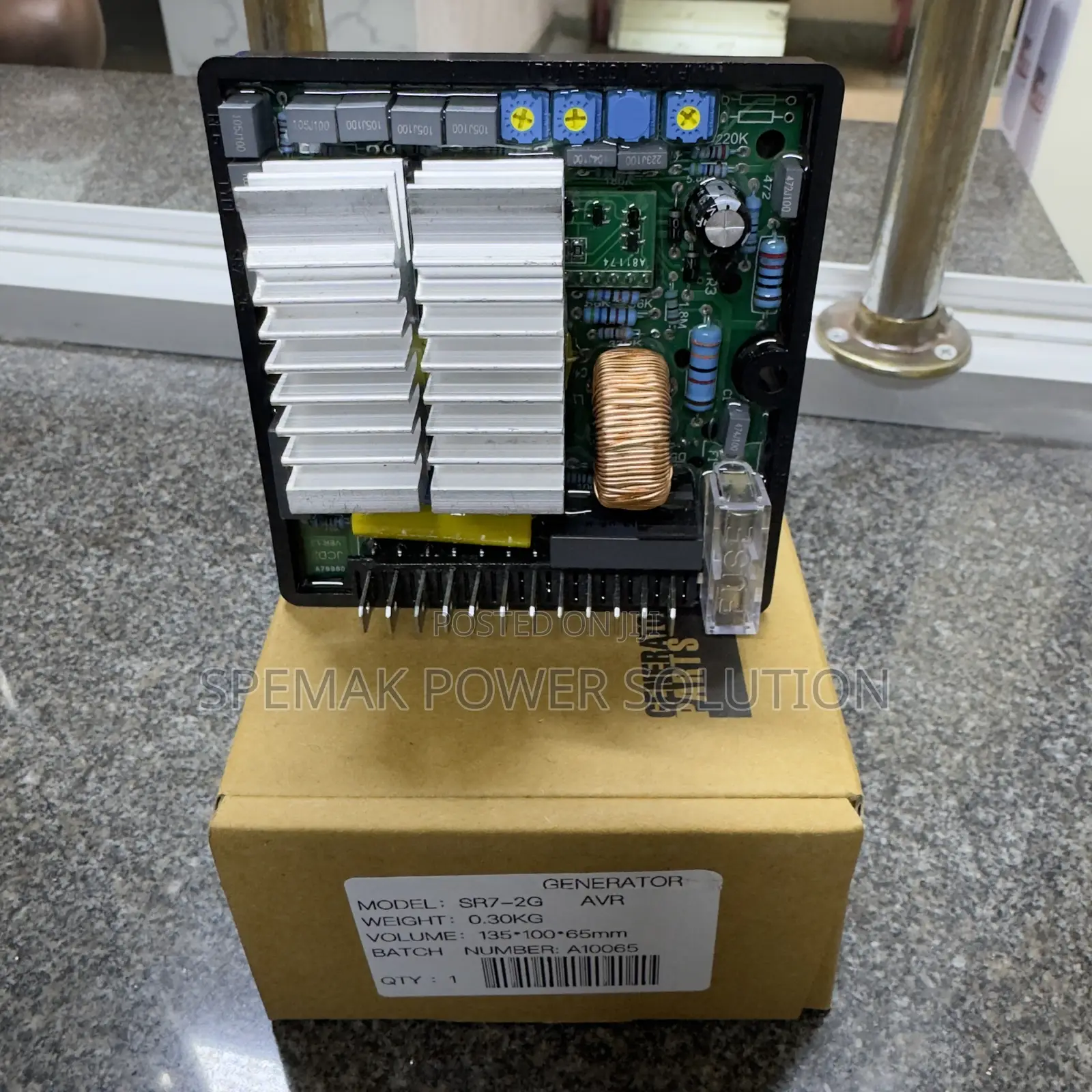 Generator Avr Sr7-2g