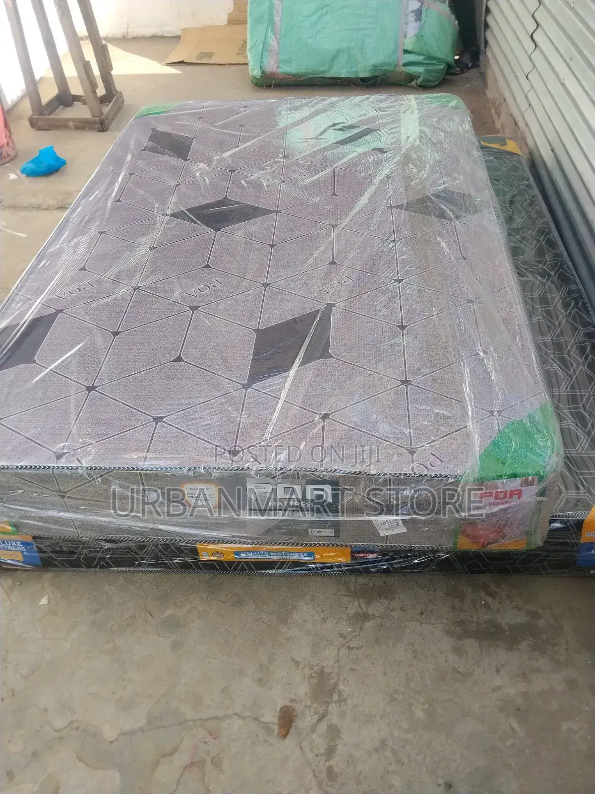 Jumbo Poa 4x6 High Density Foam Mattress 8 Inch Plain