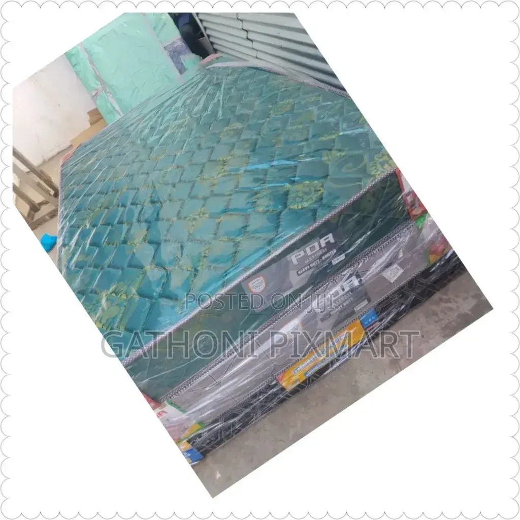 4 by 6,10 Inches Quilted Medium Density Poa Matress