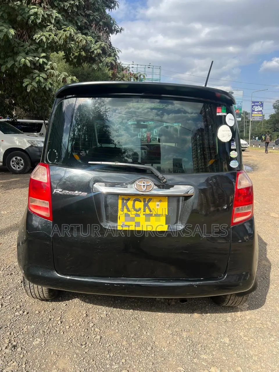 Toyota Ractis 1.3 FWD 2009 Black