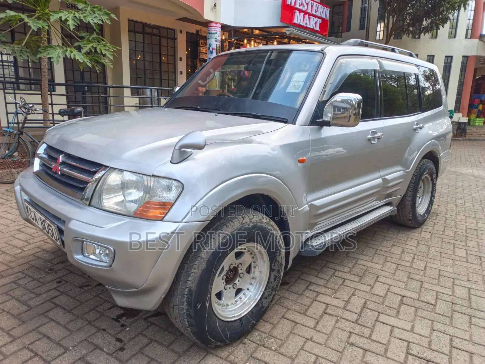 Mitsubishi Pajero 3.2 Di-D 2008 Silver