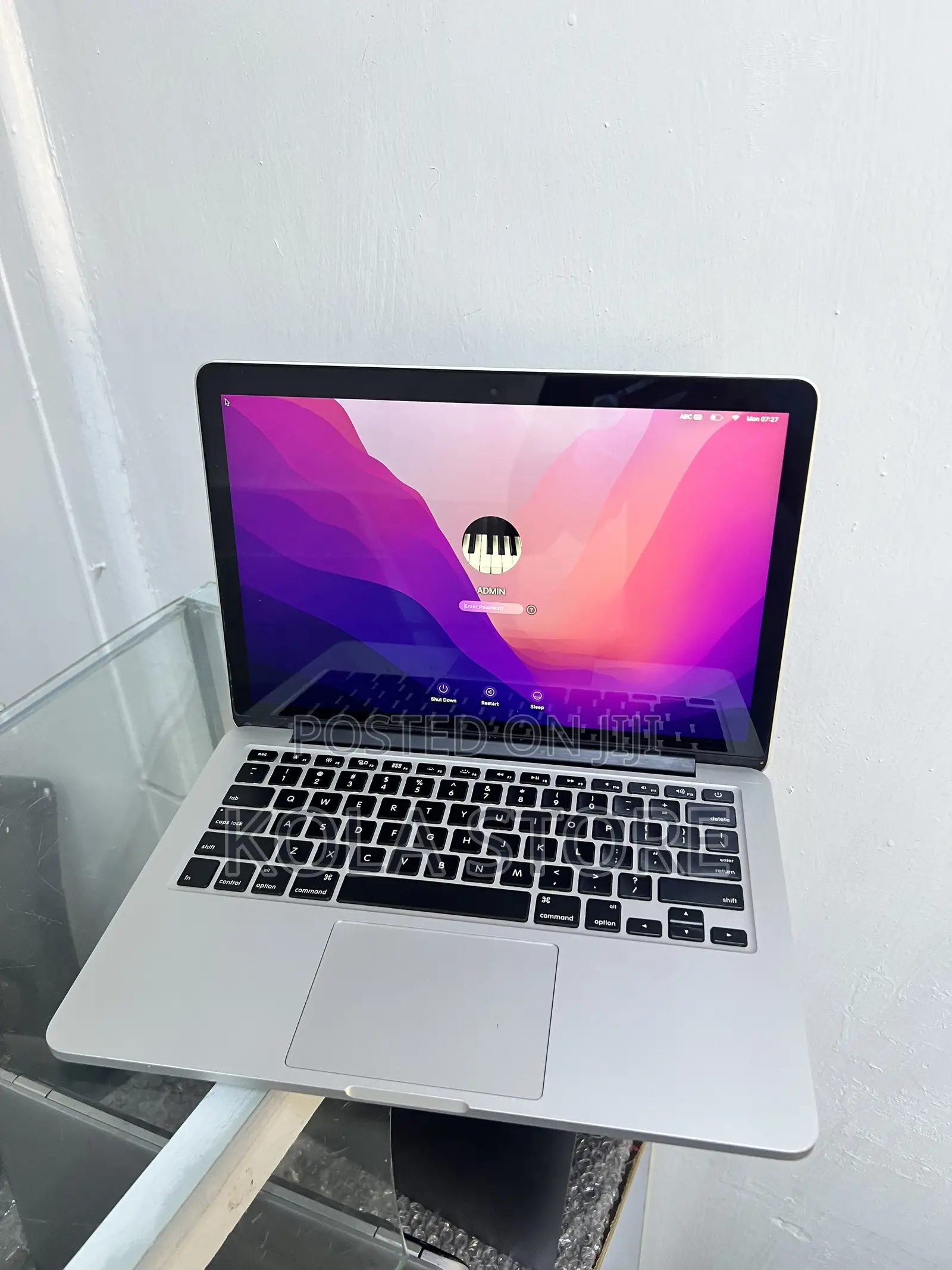 Laptop Apple MacBook Pro 2015 8GB Intel Core i5 SSD 256GB