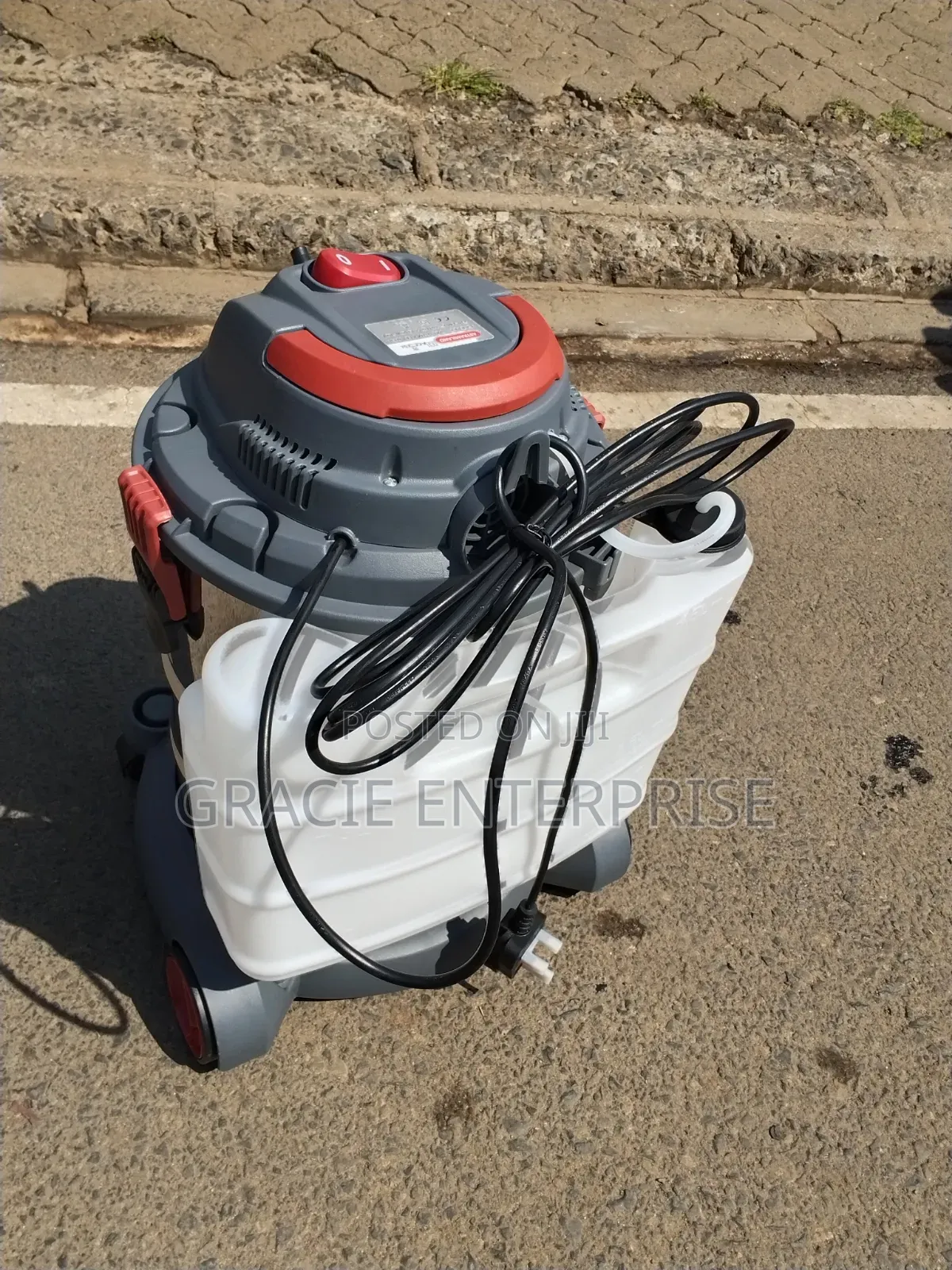 Astramilano 25 Litres Wet Dry Cleaner